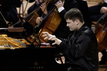 GRANDPIANO_13.06.26_28