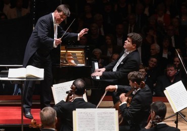 Рецензия на концерт Дениса Мацуева и оркестра Штаатскапеллы Дрездена под управлением К. Тилемана