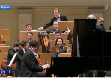 В Берлине выступил оркестр Российско-немецкой музыкальной академии под руководством Валерия Гергиева. За роялем Денис Мацуев