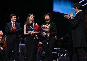 Скрипачка из России и пианист из Китая победили в конкурсе "Симфония Ямала"